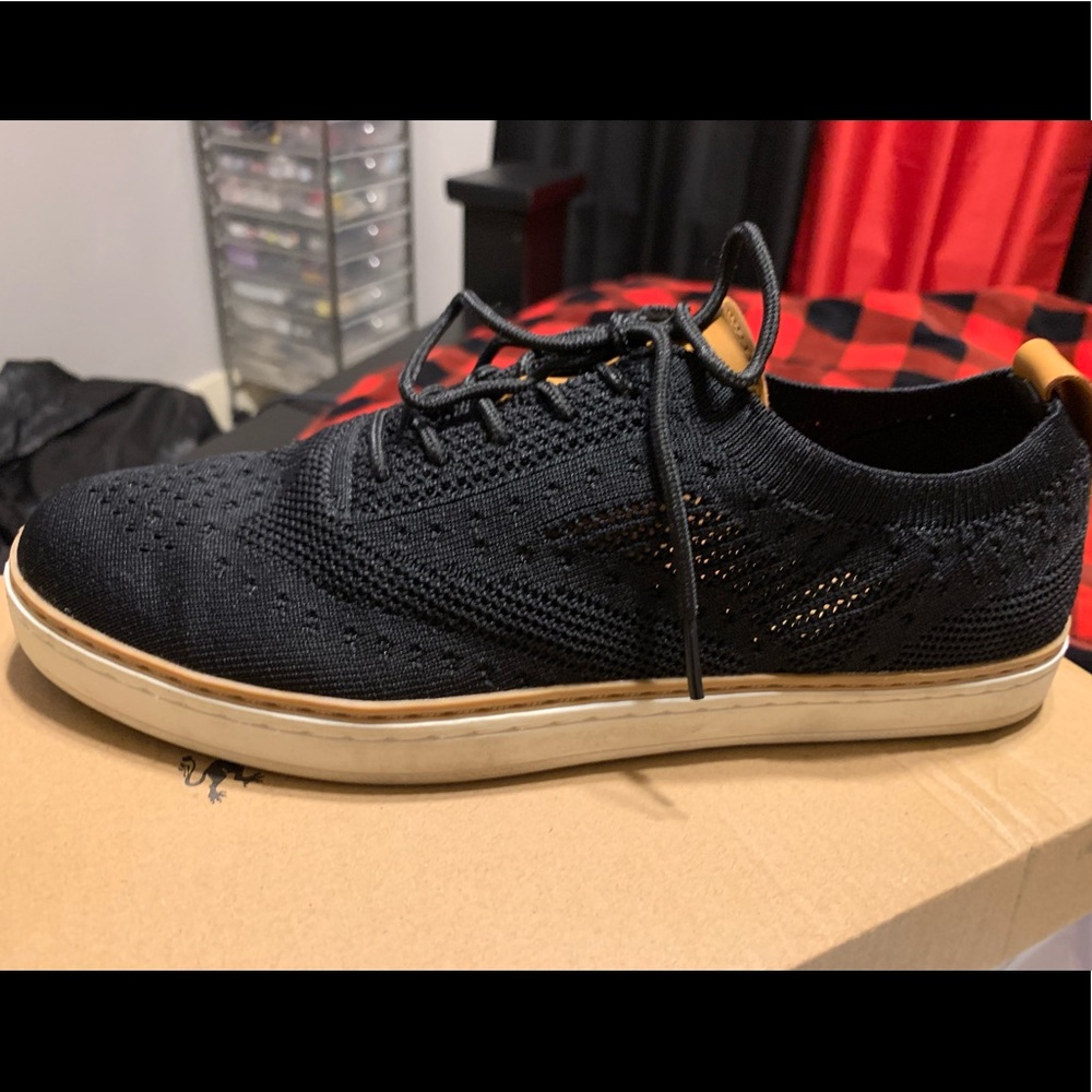 Womens black casual shoes  (9.5) slightly worn